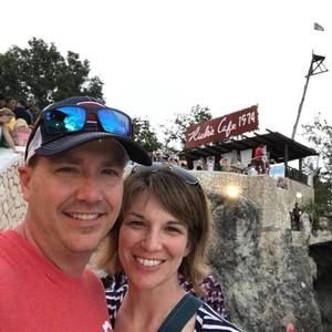 Meet your Posher, Jenn